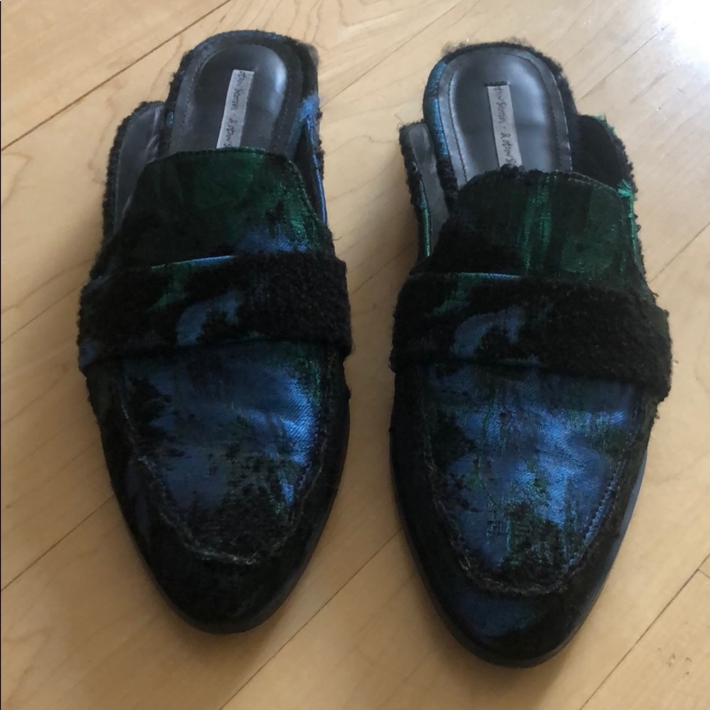 And Other Stories Mules
